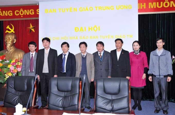 Các đồng chí trong Ban Chấp hành Liên chi hội nhà báo nhiệm kỳ 2012-2017